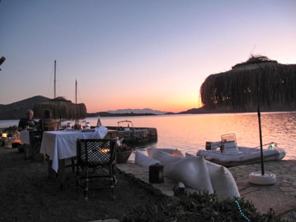 Bozburun Yacht Club Hotel Esterno foto