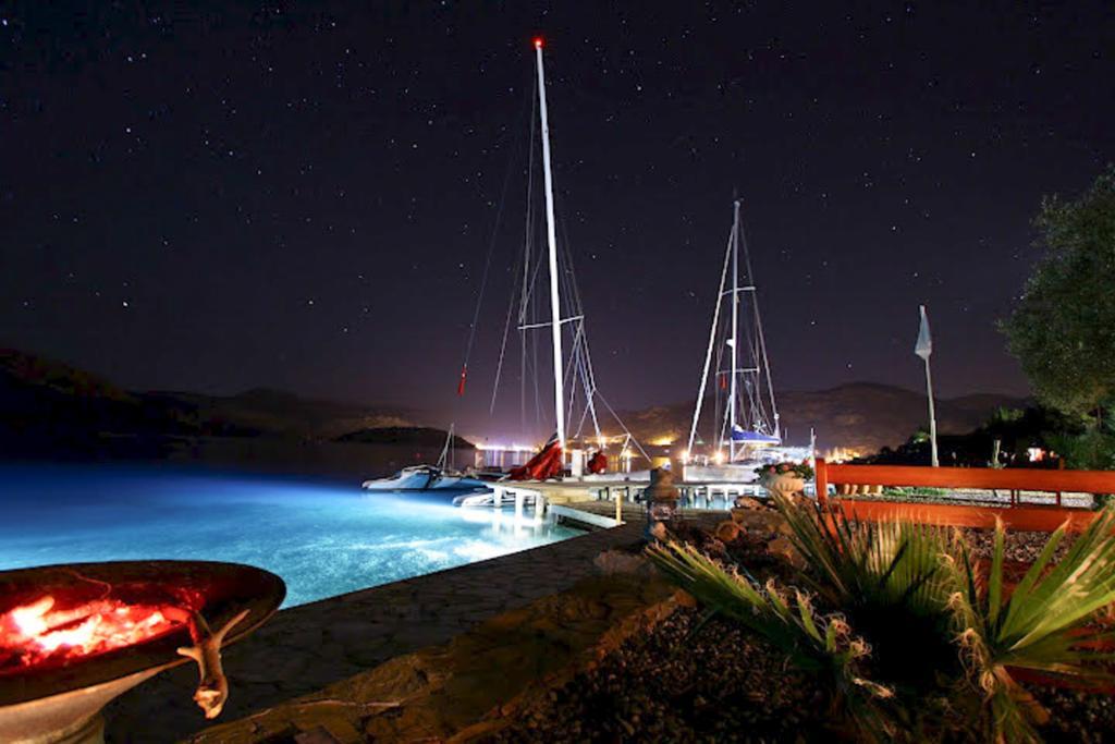Bozburun Yacht Club Hotel Esterno foto